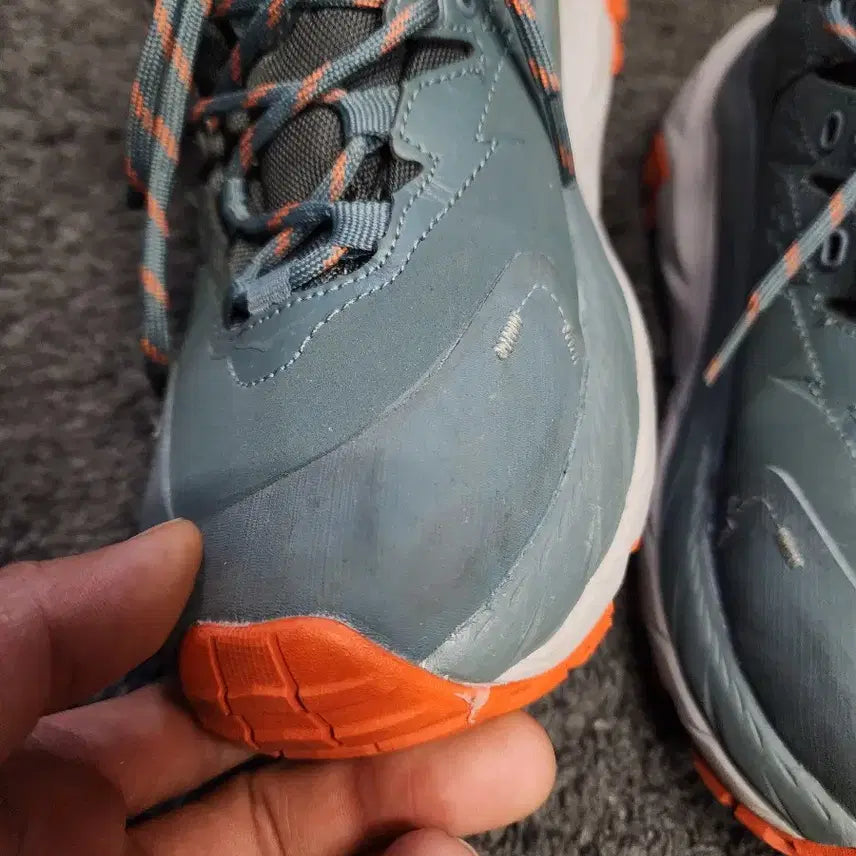 [BUNJANG] Hoka Kaha 2 Low Gore-Tex 260 Shoes / 호카 카하2 로우 고어텍스 260