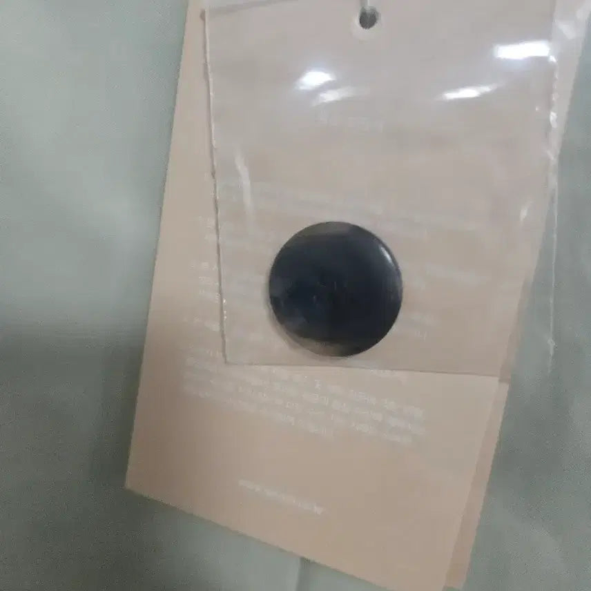 [SOLD OUT] 시눈 베이지 플리츠 테일러드 자켓