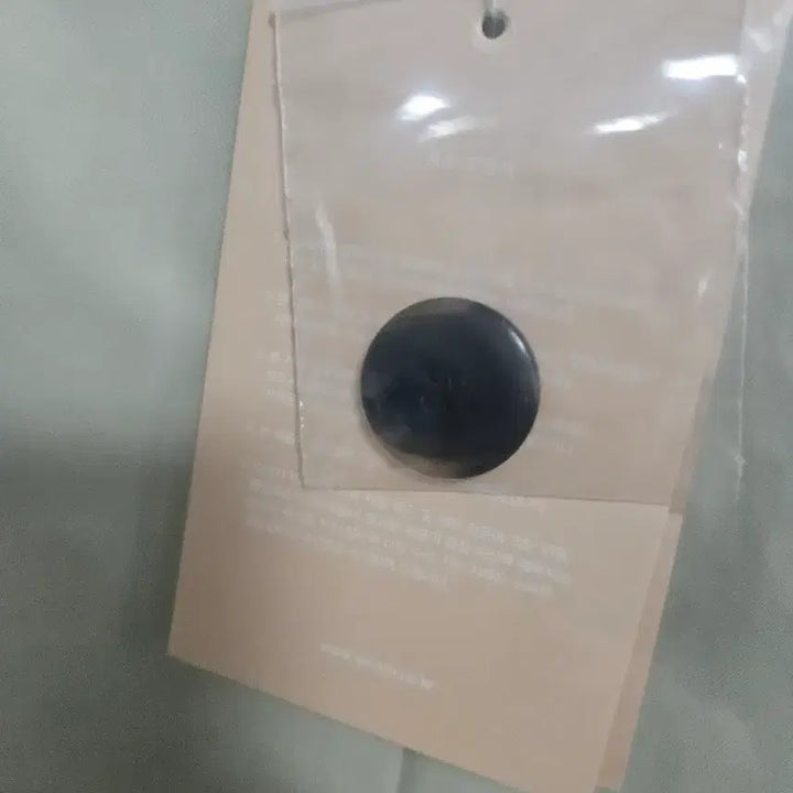 [SOLD OUT] 시눈 베이지 플리츠 테일러드 자켓
