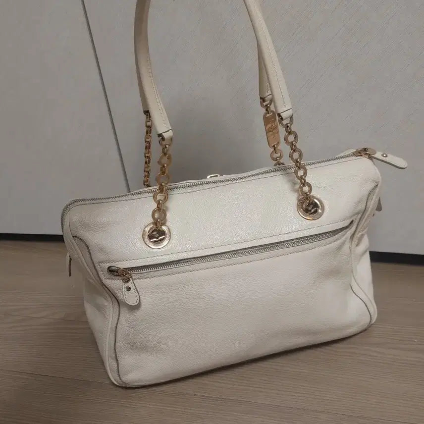 [BUNJANG] Ferragamo Gancini Shoulder Bag / 페라가모 간치니 숄더백