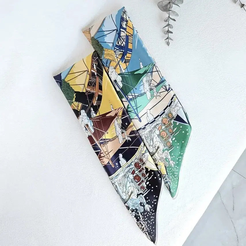 [BUNJANG] Green Square Faux Silk Scarf / 그린 정사각 인조실크 스카프