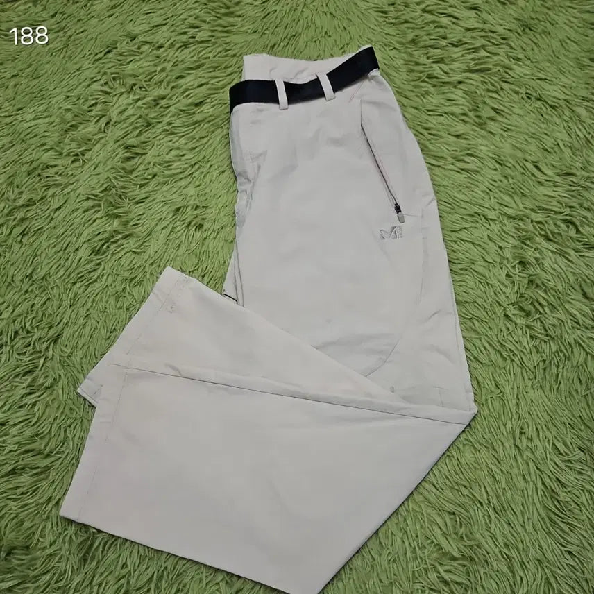 [BUNJANG] MILLET Belted Outdoor Pants (Beige) / [밀레(MILLET)] 벨티드 팬츠 (베이지)
