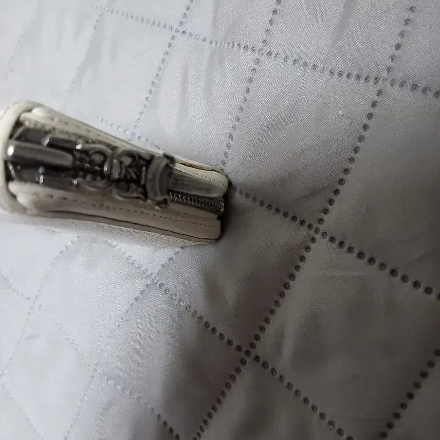 [BUNJANG] Chrome Hearts White Leather Long Wallet / 크롬하츠 화이트 레더 장지갑