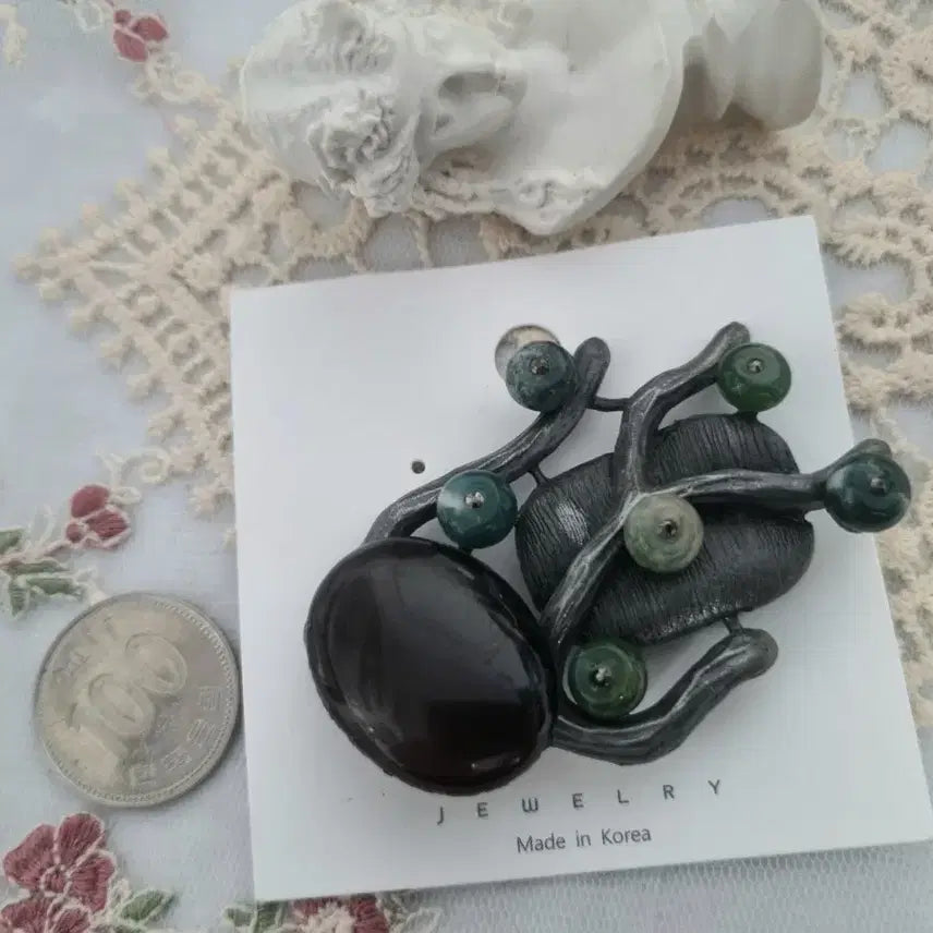 [BUNJANG] Antique Style Brooch / 엔틱 스타일 브로치(새상품)