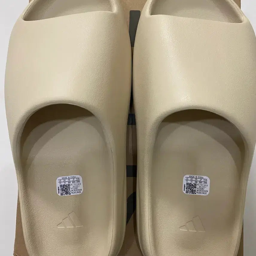 [SOLD OUT] [새상품] 아디다스 이지 슬라이드 본 FZ5897 295mm