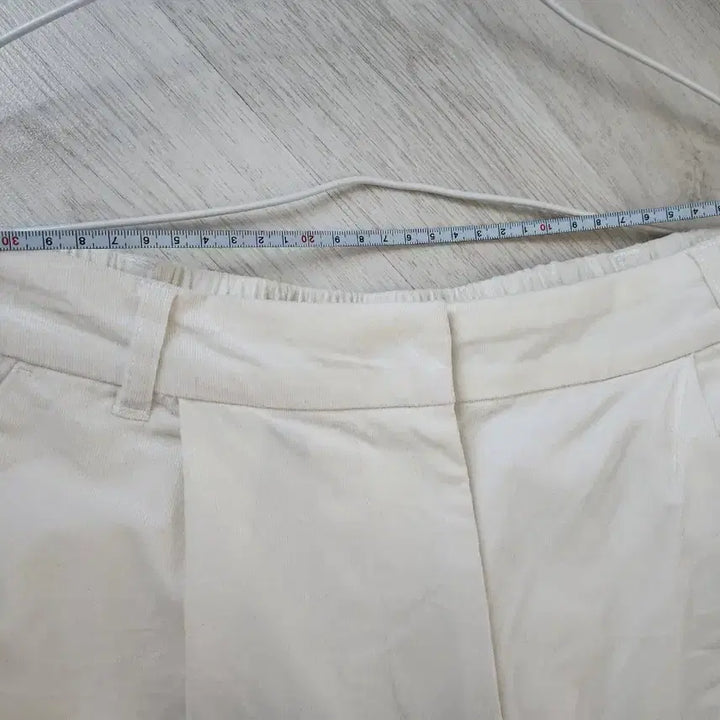 [BUNJANG] White Wide Skirt Pants / 새상품급))화이트. 와이드 치마바지
