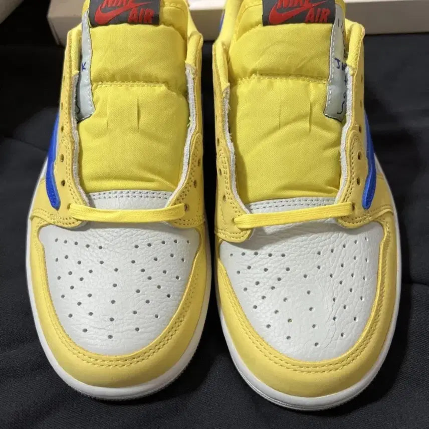 [BUNJANG] Nike Travis Scott Jordan 1 Low Canary - 255 / 조던 1 로우 트래비스 스캇 카나리 - 255