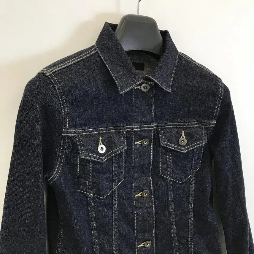 [BUNJANG] Uniqlo Denim Trucker Jacket M / 유니클로 진청 데님트러커자켓 M
