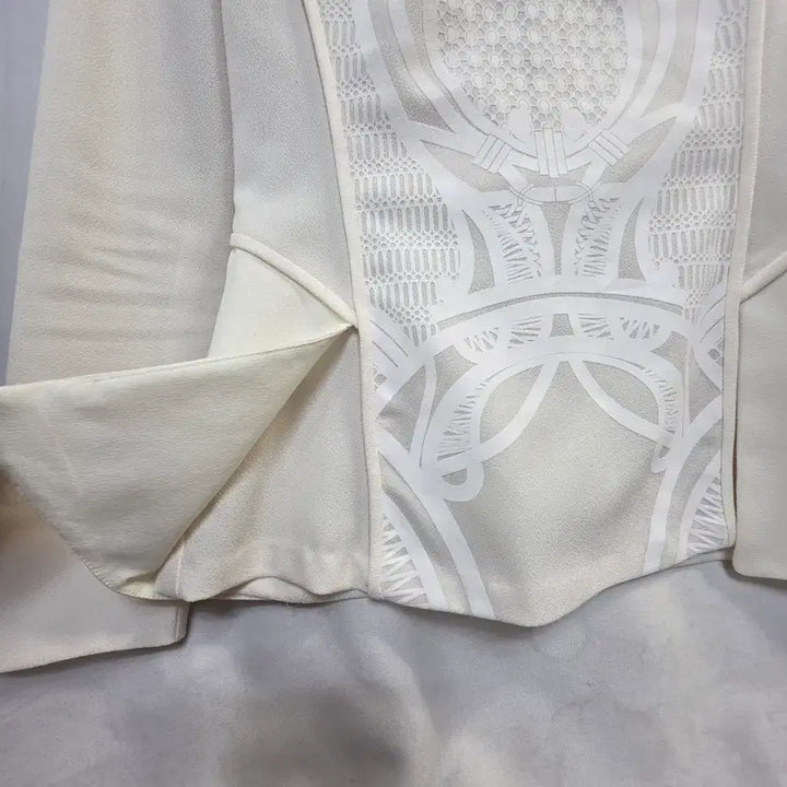 [BUNJANG] MlCHAA Lace Blouse Ivory / it MlCHAA여성 레이스 블라우스 아이보리55~5반