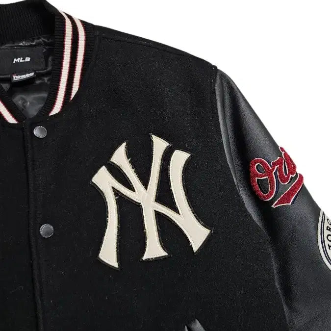 [BUNJANG] MLB New York Yankees Stadium Jacket Black / MLB 뉴욕 양키스 스타디움 자켓 블랙