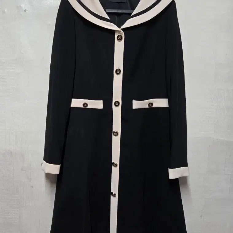 [SOLD OUT] SATIN 세일러카라 배색 원피스 55