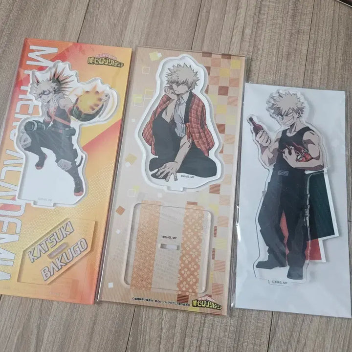 [BUNJANG] My Hero Academia Katsuki Bakugo Acrylic Stand / 히로아카 나히아 바쿠고 카츠키 아크릴스탠드 개봉품 처분양도
