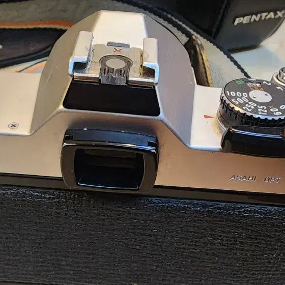 [BUNJANG] Pentax K1000 35-70mm Film Camera Set / 펜탁스 K1000 필름카메라 + 35-70mm 렌즈 가죽케이스