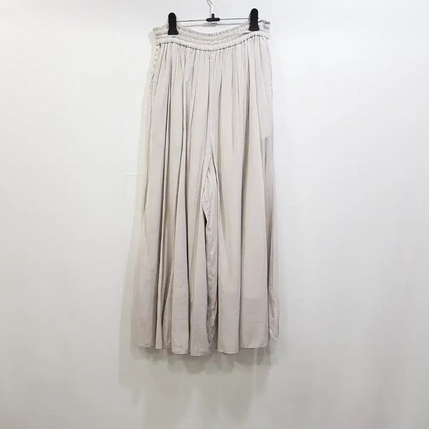 [SOLD OUT] 빈티지 밴딩 하늘하늘 페미닌 와이드 통 바지 여M Q349
