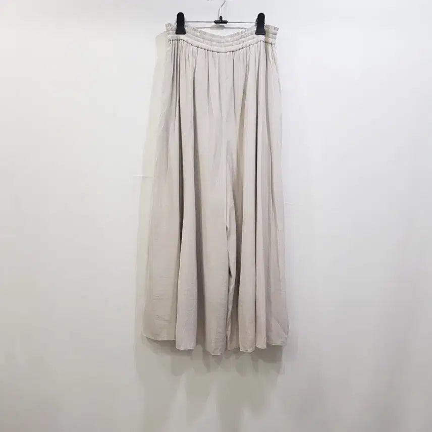 [SOLD OUT] 빈티지 밴딩 하늘하늘 페미닌 와이드 통 바지 여M Q349