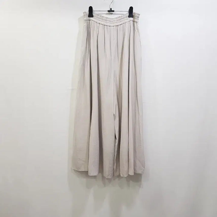 [SOLD OUT] 빈티지 밴딩 하늘하늘 페미닌 와이드 통 바지 여M Q349