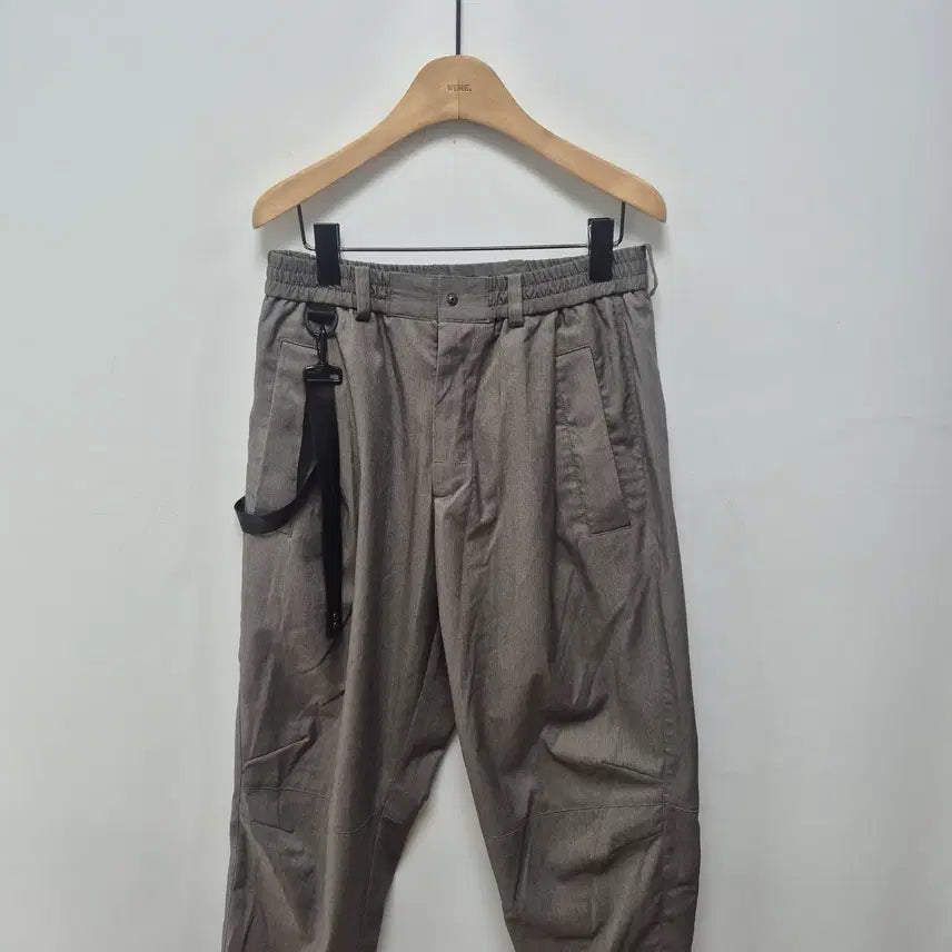 [BUNJANG] IISE ROPE&amp;Roused Crop Pants (M) / (P77) IISE 이세 ROPE&amp;Roused 크롭 팬츠