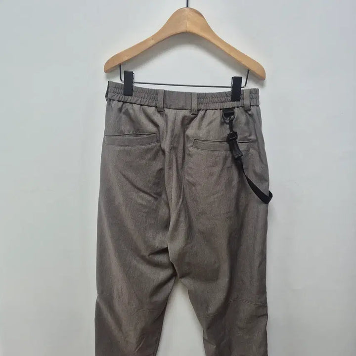 [BUNJANG] IISE ROPE&amp;Roused Crop Pants (M) / (P77) IISE 이세 ROPE&amp;Roused 크롭 팬츠