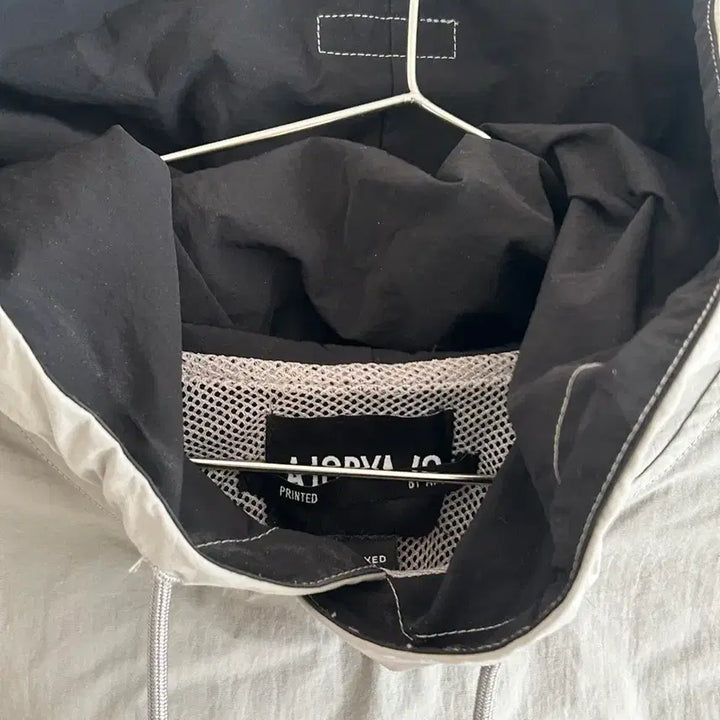 [BUNJANG] Ajo By Ajo Nylon Hoodie L / 아조바이아조 나일론 후드 티셔츠 L