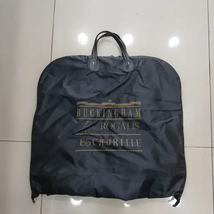 [BUNJANG] Essess Fashion Vintage Suitcase / Essess fashion 수트케이스 중고 오염 빈티지 가로55세로51