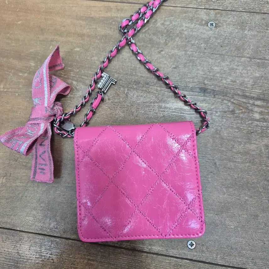 [BUNJANG] Lanvin Pink Quilted Mini Crossbody Bag / 랑방 핑크 퀼팅 미니 크로스백