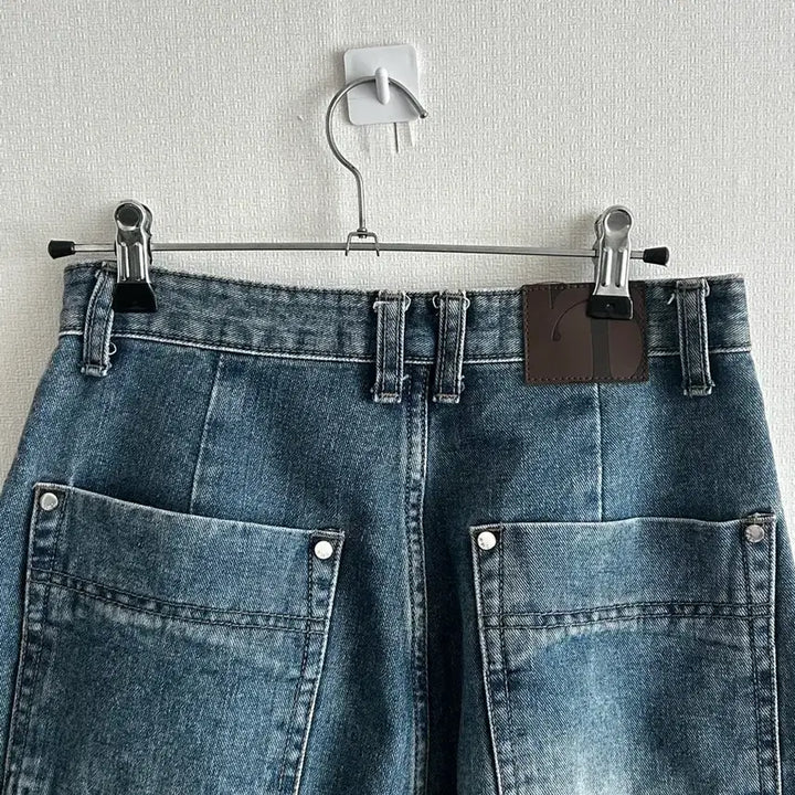 [BUNJANG] Trimming Bird Yoke Balloon Denim Pants / 트리밍버드 요크 벌룬 데님 팬츠