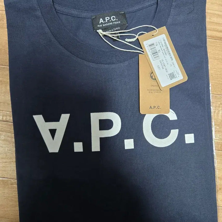 [BUNJANG] A.P.C. Logo Print T-Shirt (Black) XL / 새상품/ 아페쎄 반팔 105