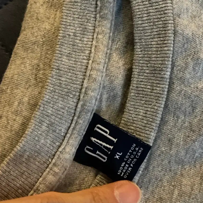 [BUNJANG] Gap Gray Short Sleeve T-Shirt / 갭 그레이 반팔