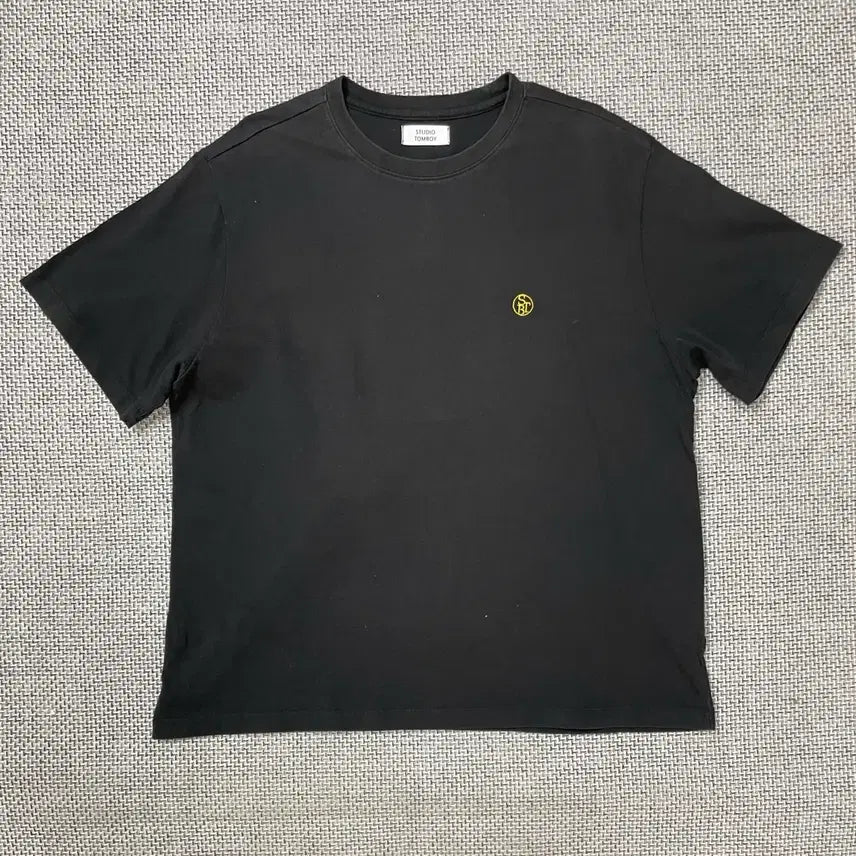 [BUNJANG] Studio Tomboy Black Logo T-shirt / 스튜디오 톰보이 블랙 반팔 티셔츠