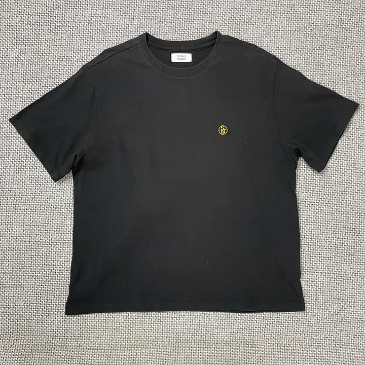 [BUNJANG] Studio Tomboy Black Logo T-shirt / 스튜디오 톰보이 블랙 반팔 티셔츠