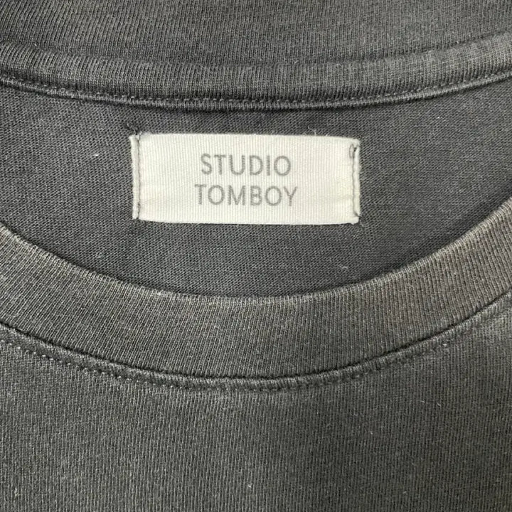 [BUNJANG] Studio Tomboy Black Logo T-shirt / 스튜디오 톰보이 블랙 반팔 티셔츠