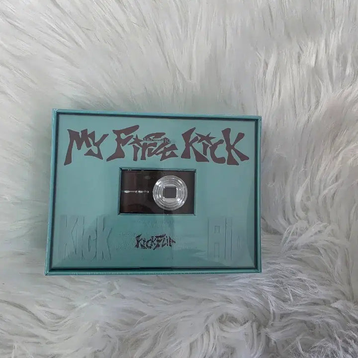 [BUNJANG] Kickflip My First Kick Limited Edition Digital Camera Album / kickflip 킥플립 my first kick 한정반 디카 미니 디지털