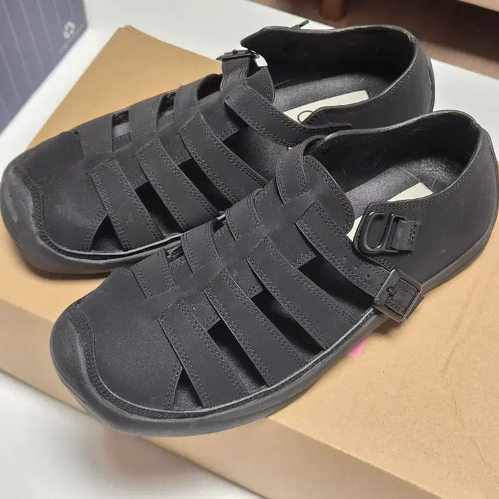 [BUNJANG] By EAders Bent Glady Sneakers / 바이아덜스 Bent glady sneakers 스니커즈 샌들 230