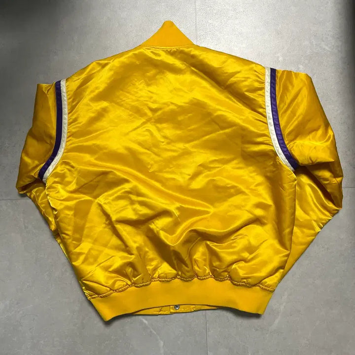[BUNJANG] Starter LA Lakers Varsity Jacket / M / 90s 스타터 LA 레이커스 바시티 자켓