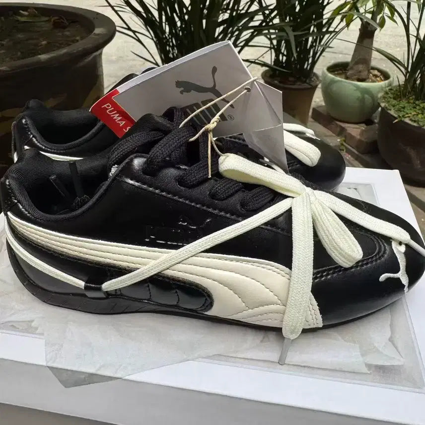 [SOLD OUT] (W) 푸마 x 로제 스피드캣 PRM 블랙 웜 화이트 250MM