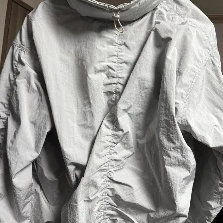 [BUNJANG] COOR Windbreaker Jacket Sand Green Size S / 쿠어 원드브레이커 자켓 샌드그린 S사이즈