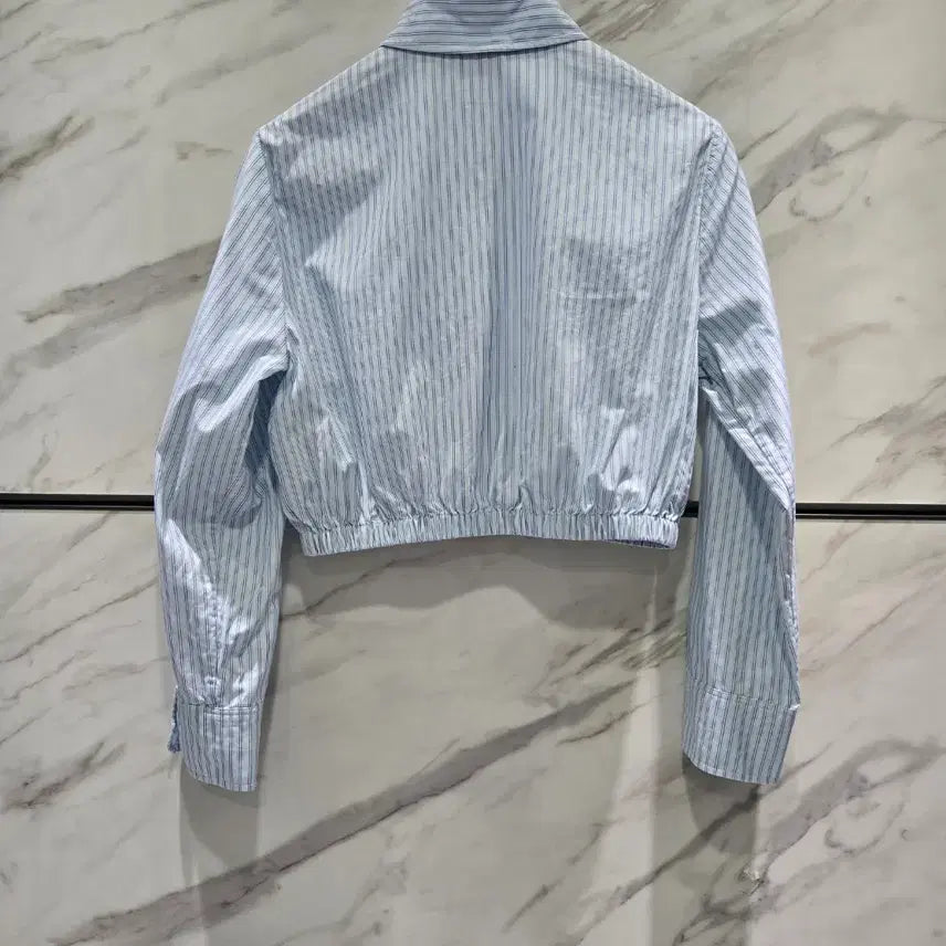[SOLD OUT] 마쥬 크롭 셔츠