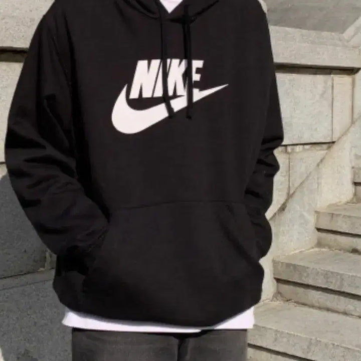 [BUNJANG] Nike Swoosh Black Hoodie / 나이키 스우시 블랙 후드티