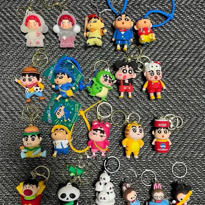 [BUNJANG] Crayon Shin-chan LaBuBu Miffy Gromit Keyring Figure Set / 짱구 라부부 미피 그로밋 키링 열쇠고리 피규어 랜덤(5개 1세트)
