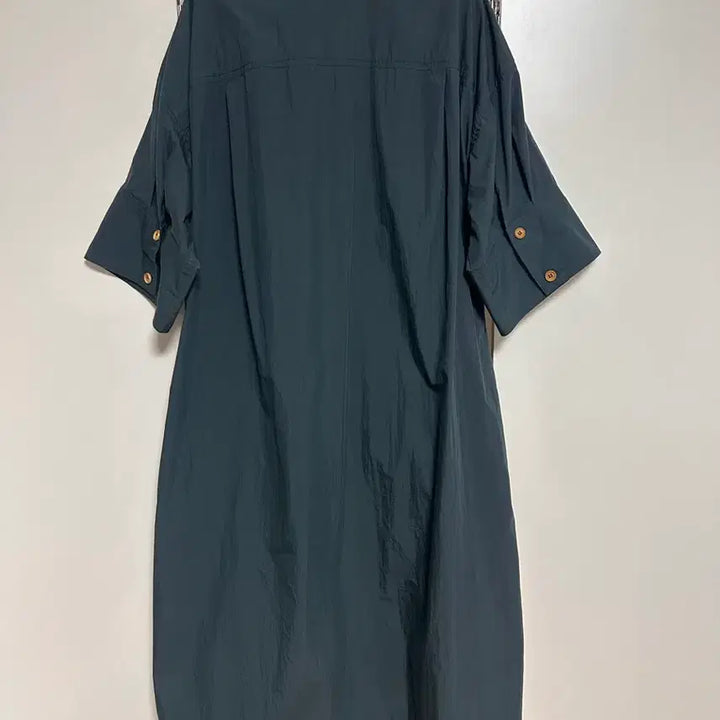 [SOLD OUT] 스튜디오 톰보이 카키 롱 셔츠 원피스 프리사이즈