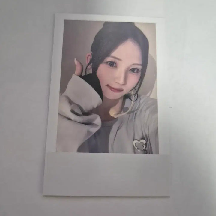 [BUNJANG] tripleS Lee Jiwoo Lucky Draw Photocard / 트리플에스 콘서트 이지우 럭키드로우 4등