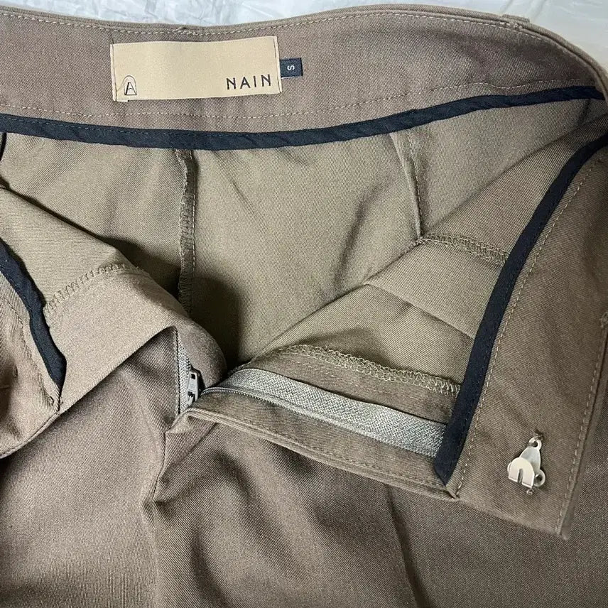 [BUNJANG] Atelier Nine Half Pintuck Pants Brown / 아틀리에나인 하프 핀턱 팬츠