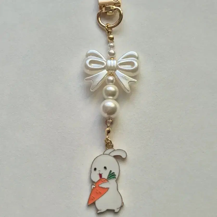 [BUNJANG] Rabbit Carrot Pearl Ribbon Bead Keyring / 토끼 당근 키링 진주 리본 비즈 키링 가방 꾸미기