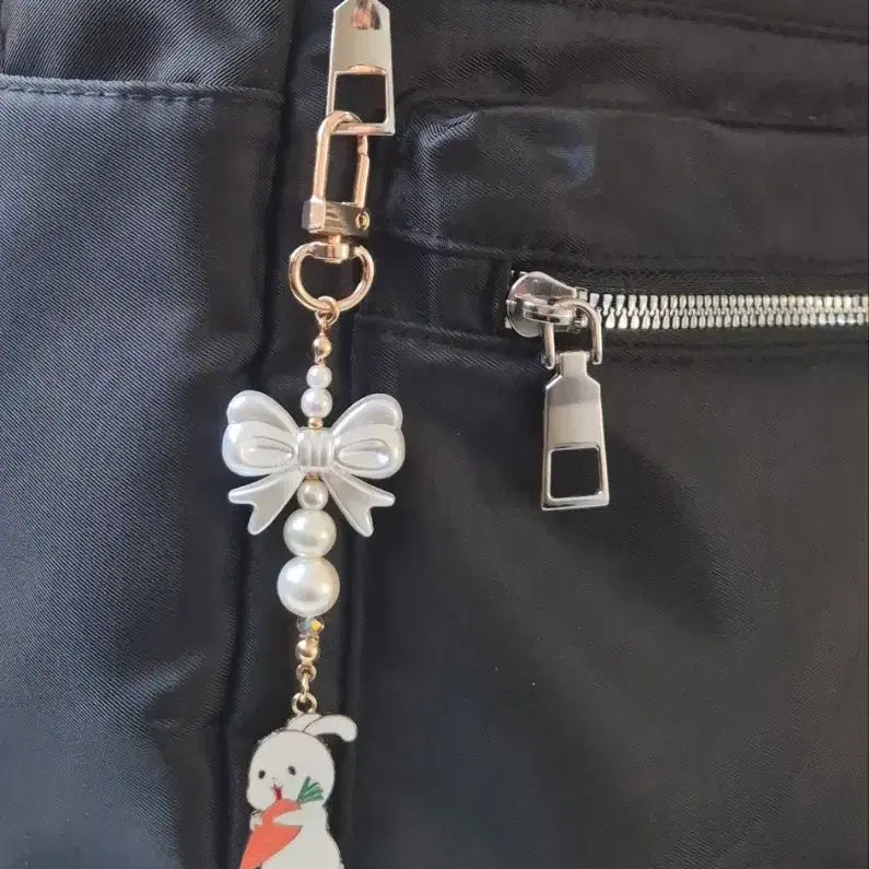 [BUNJANG] Rabbit Carrot Pearl Ribbon Bead Keyring / 토끼 당근 키링 진주 리본 비즈 키링 가방 꾸미기