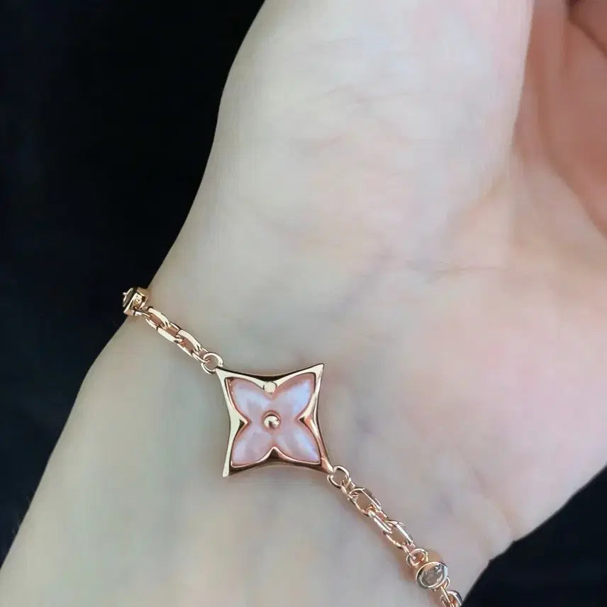 [BUNJANG] Louis Vuitton Rose Gold Blossom Bracelet / 루이비통신상로즈골드 블로썸 브레이슬릿
