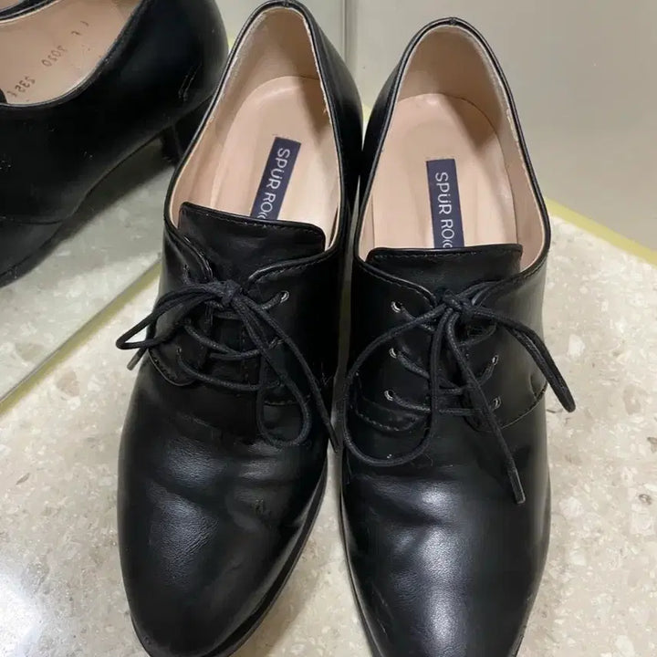[BUNJANG] Spur Black Heel Oxford Lace-up Shoes / Spur블랙 힐 옥스포드화 레이스업 슈즈