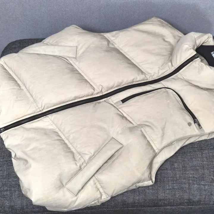 [BUNJANG] MMIC Stone Wax Down Vest Cream / mmic 스톤왁스 다운 베스트 크림