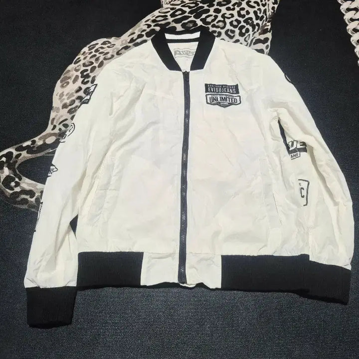 [BUNJANG] Evisu 00&