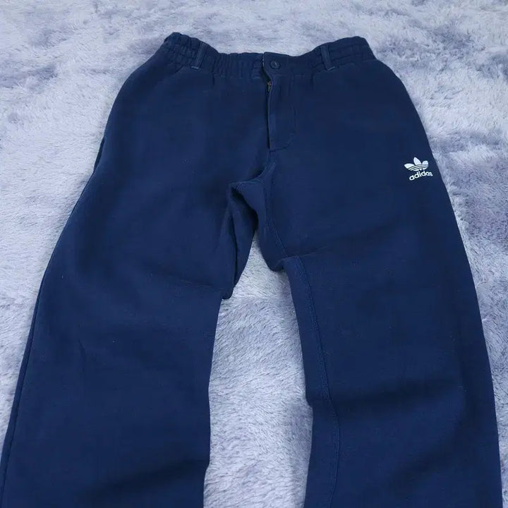 [BUNJANG] Adidas Vintage Track Pants / 100 아디다스 바지 | A