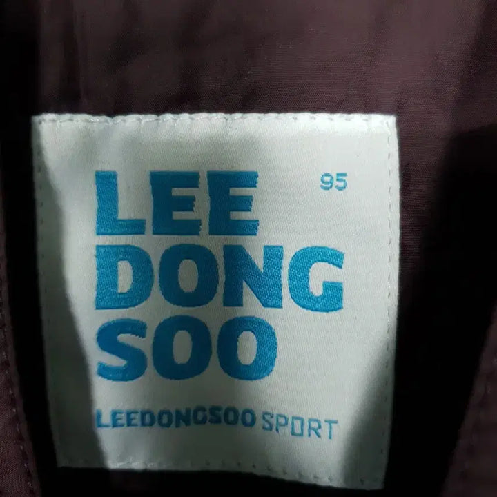 [BUNJANG] LEEDONGSOO Hooded Long Windbreaker Burgundy Coat / LEEDONGSOO 스초츠 후드 롱 바람막이 버건디 코트 ㅡ0161